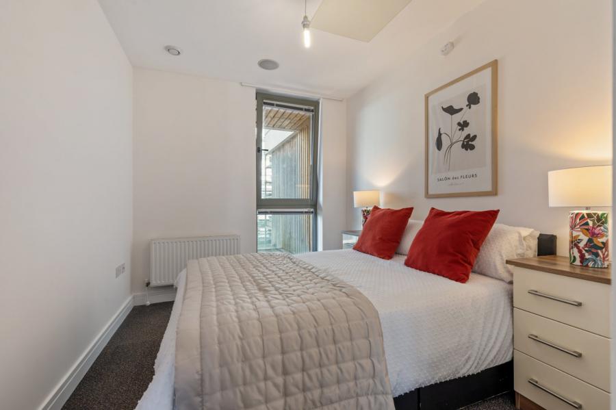 Apartment 5.16 The Arc, 2E Queens Road