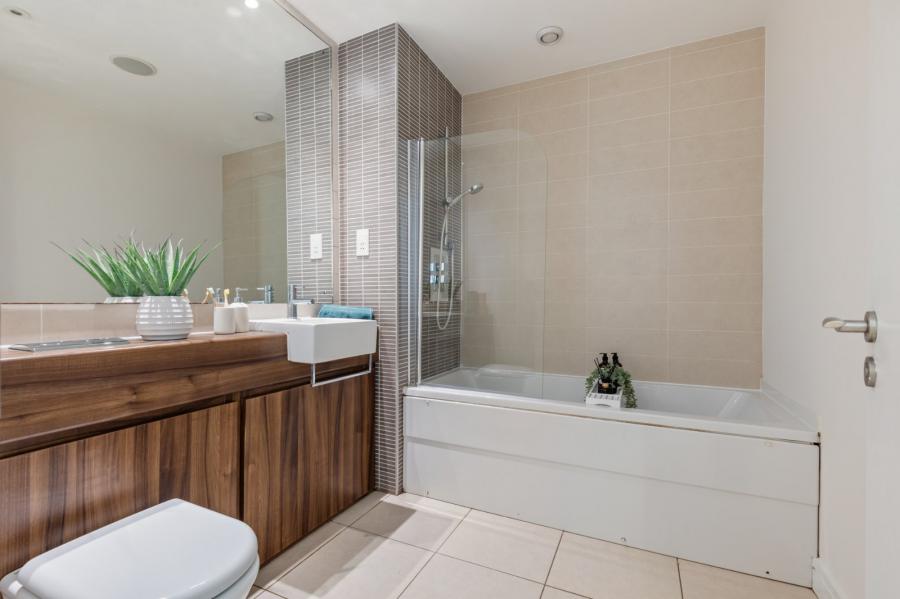 Apartment 5.16 The Arc, 2E Queens Road