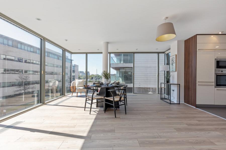 Apartment 5.16 The Arc, 2E Queens Road