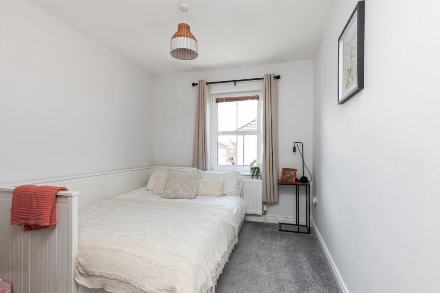 1 Berkeley Hall Mews East