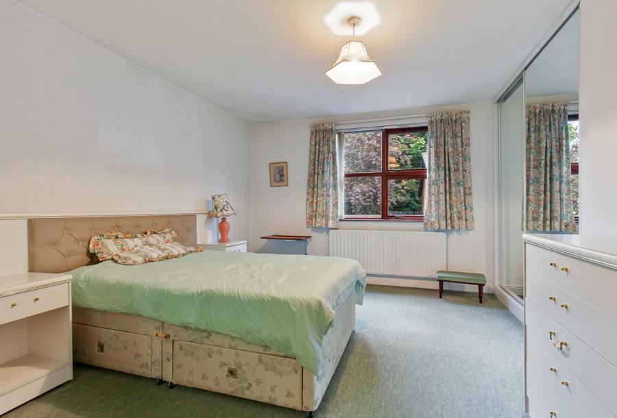 Flat 2 Marlborough Lodge, 78A Marlborough Park North