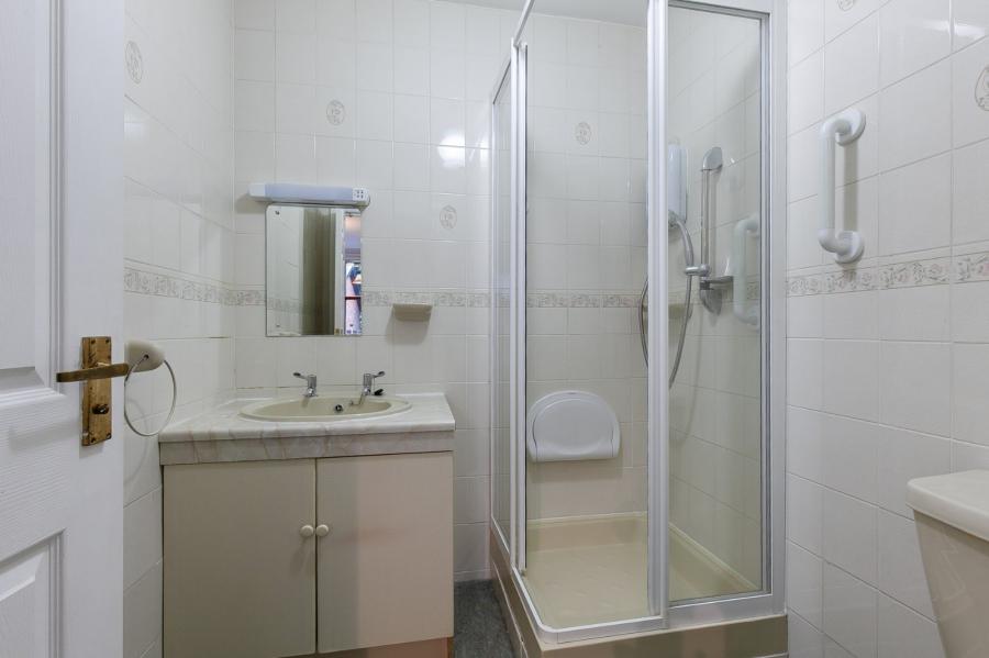 Flat 2 Marlborough Lodge, 78A Marlborough Park North
