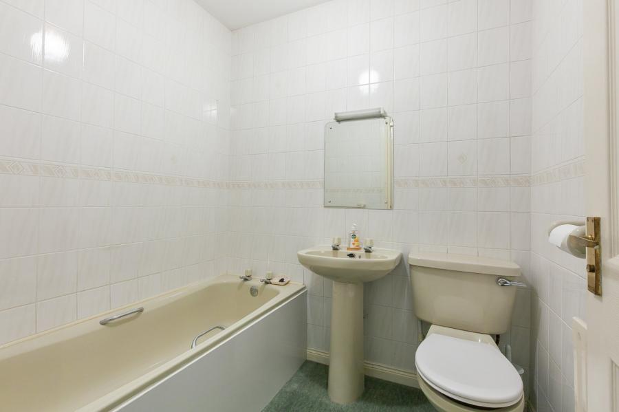 Flat 2 Marlborough Lodge, 78A Marlborough Park North