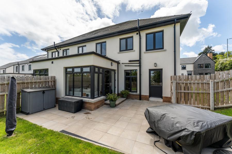 25 Edenbrook