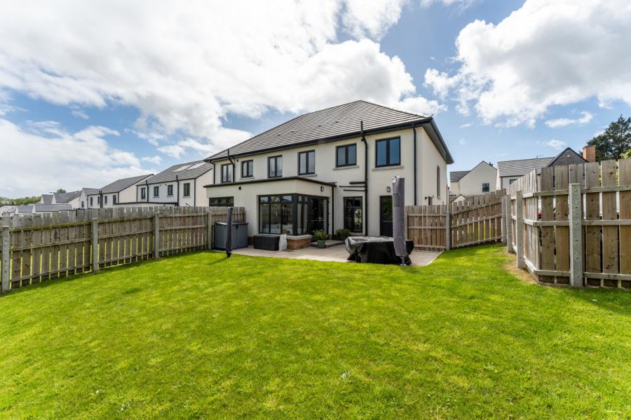 25 Edenbrook