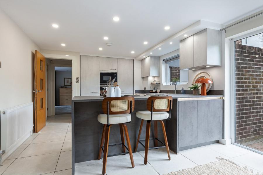 8B Randal Park