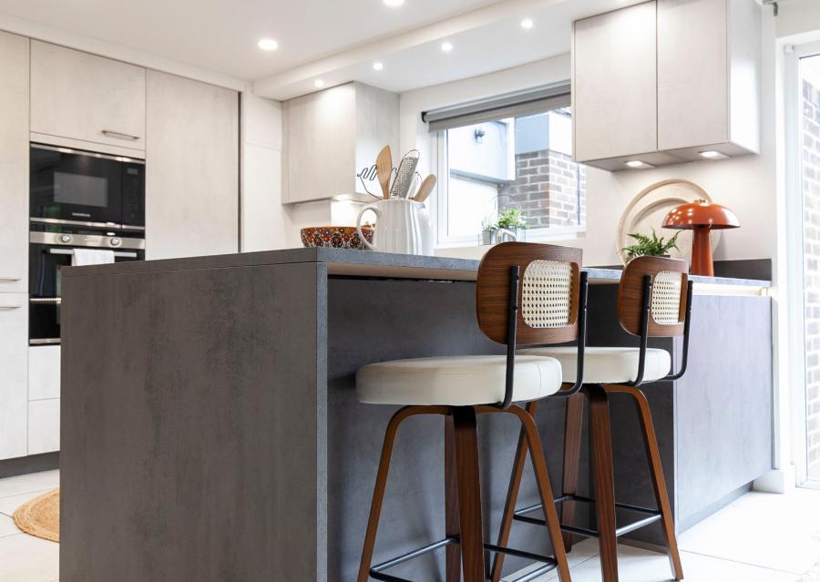 8B Randal Park