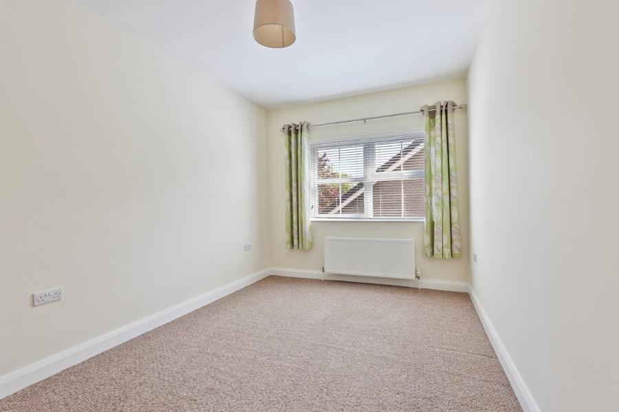 15 Mount Davys Road