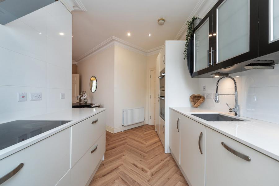 36 Lady Wallace Walk