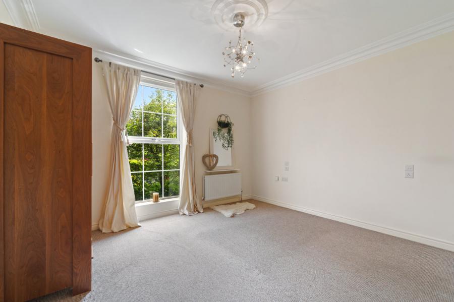 36 Lady Wallace Walk