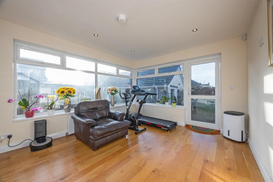 2A Neills Lane