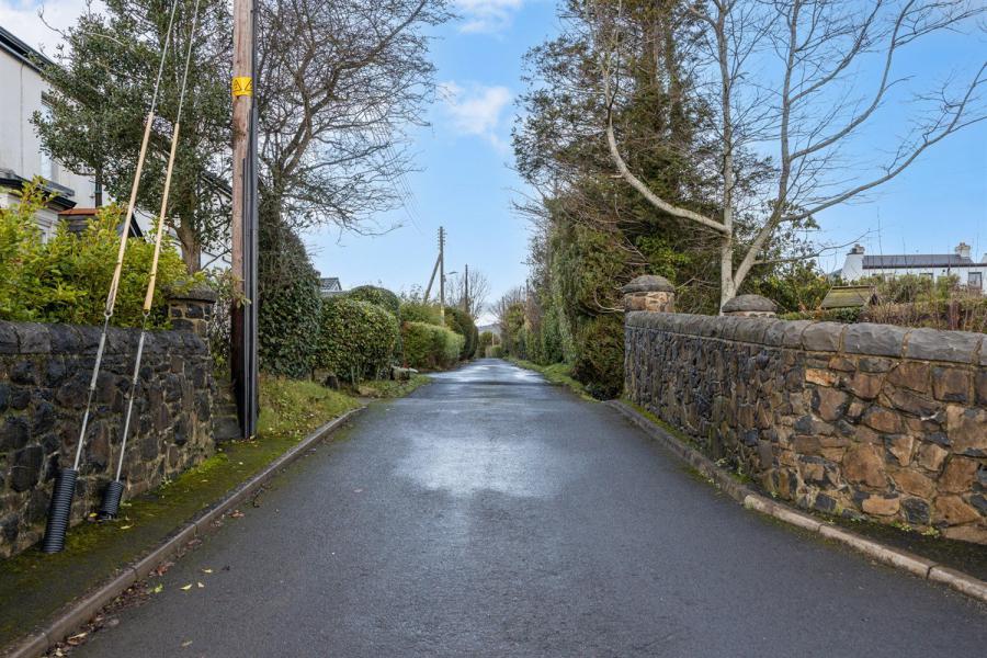 2A Neills Lane