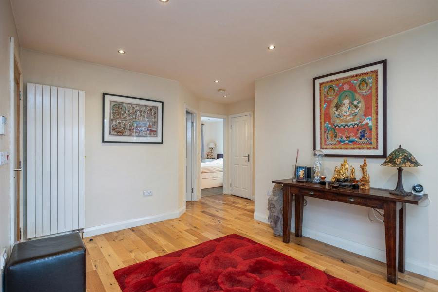 2A Neills Lane