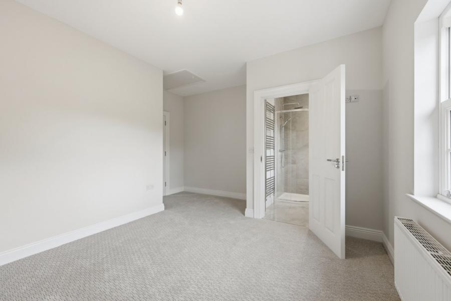 31 Charlestown Hall Lane