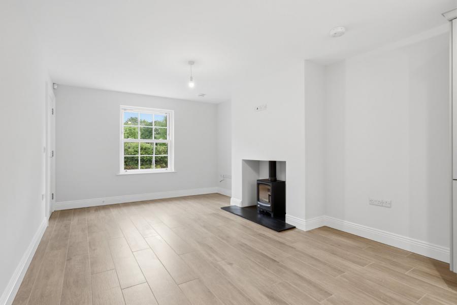 31 Charlestown Hall Lane