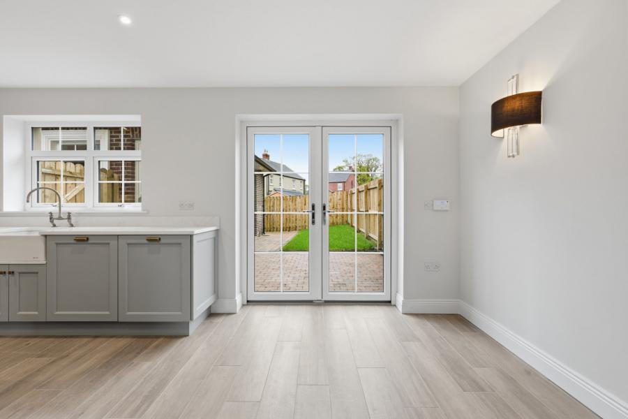 31 Charlestown Hall Lane
