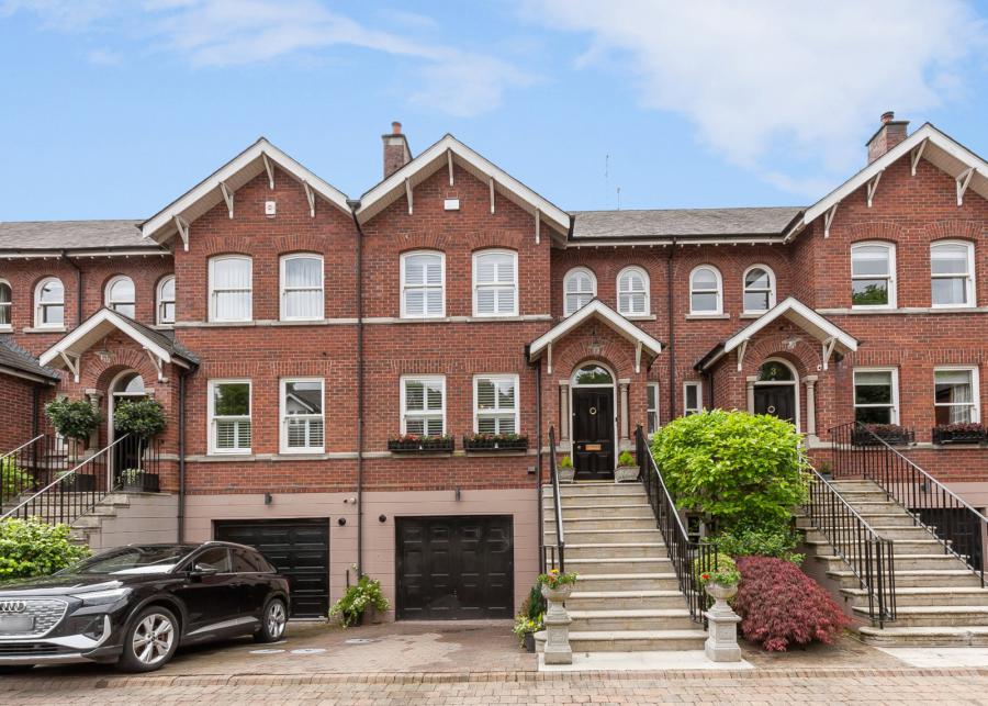 4 Bromfield, Belfast, County Antrim, BT9 6WA