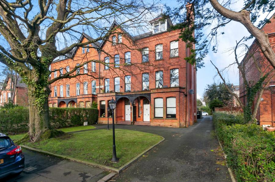 Apartment 1B, 26 Windsor Park, Belfast, County Antrim, BT9 6FR