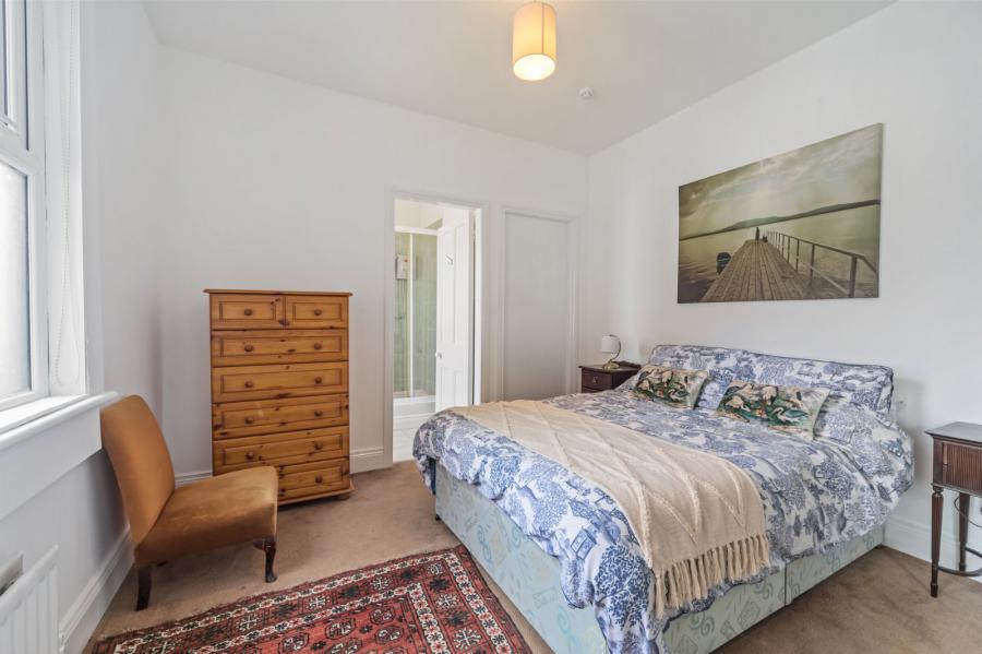 Apartment 1B, 26 Windsor Park
