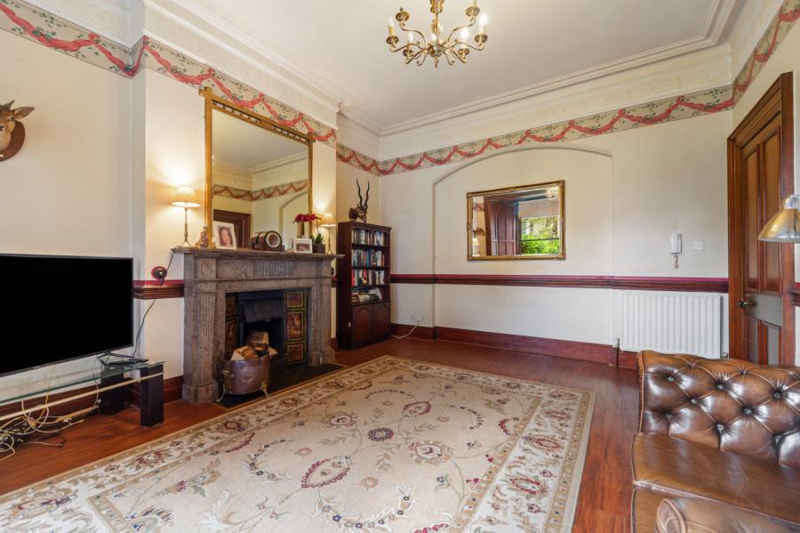 Apartment 1B, 26 Windsor Park