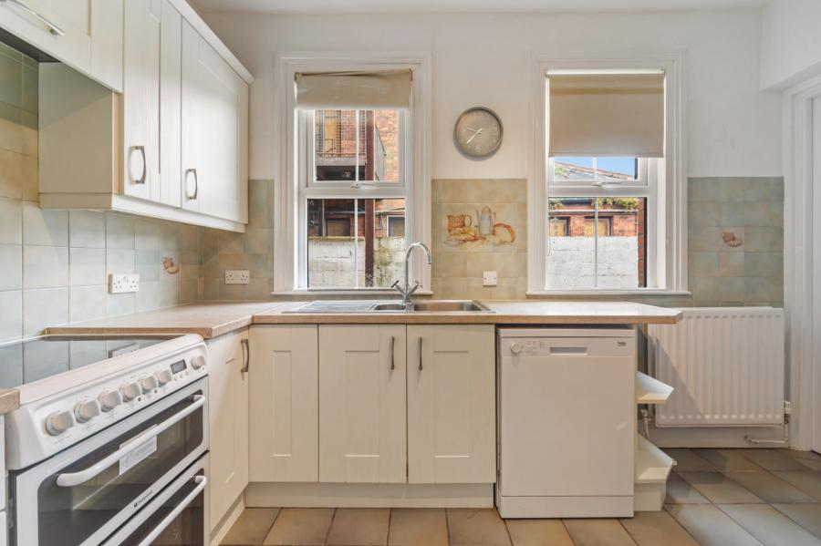 Apartment 1B, 26 Windsor Park