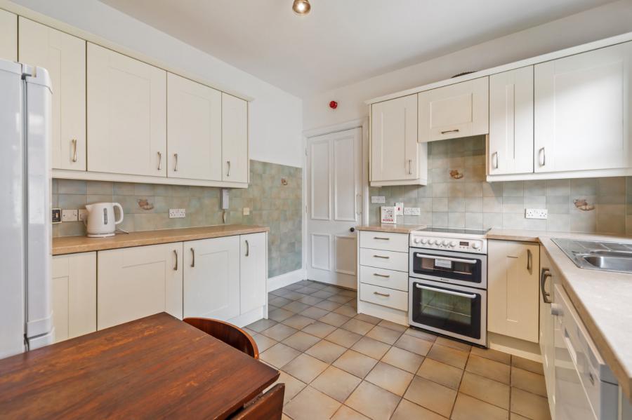 Apartment 1B, 26 Windsor Park