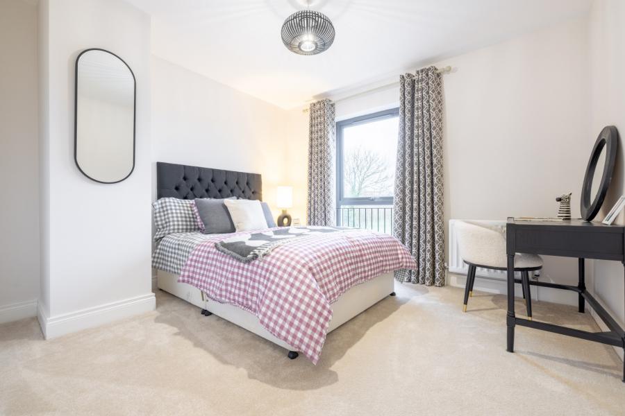 Site 90 The Mulberry, Oakwood