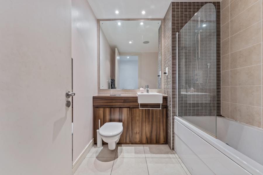 Apartment 10.03, The Arc 2J, Queens Road