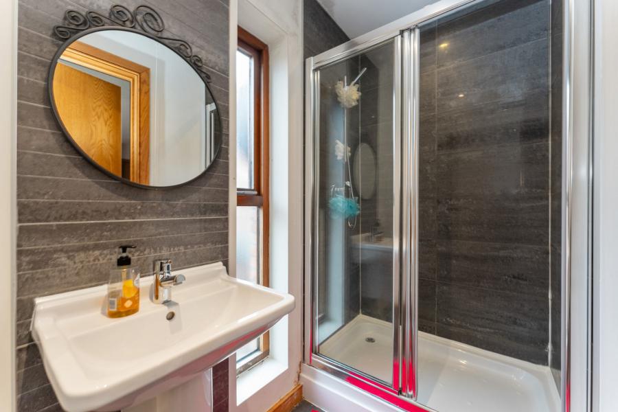 6 Quarterlands Lane