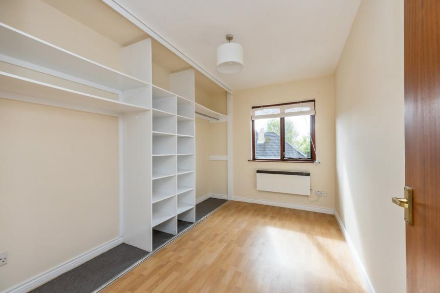24 Gordonville, Lodge Road