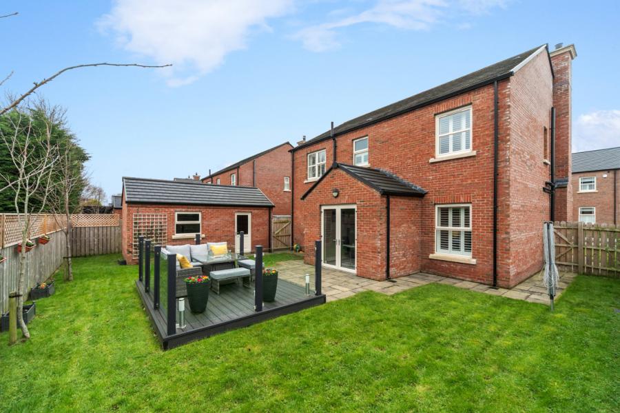12 Belgravia Court