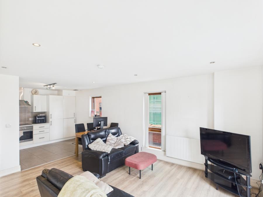 Apartment 33, 11 Princes Dock Street