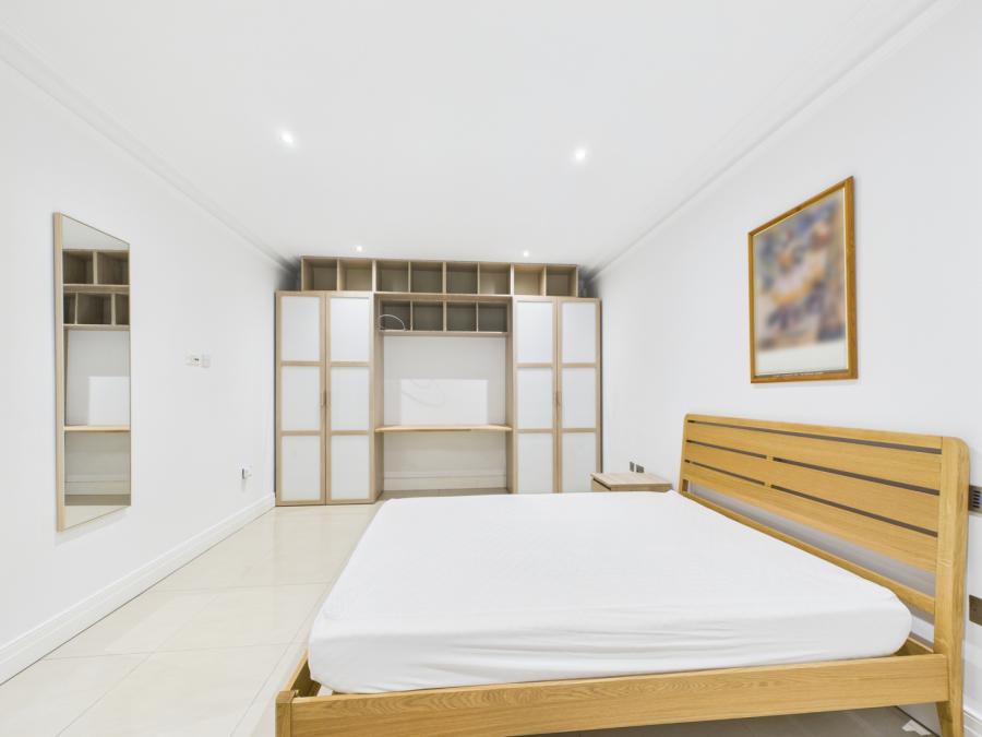 Apartment 2, 39 Notting Hill