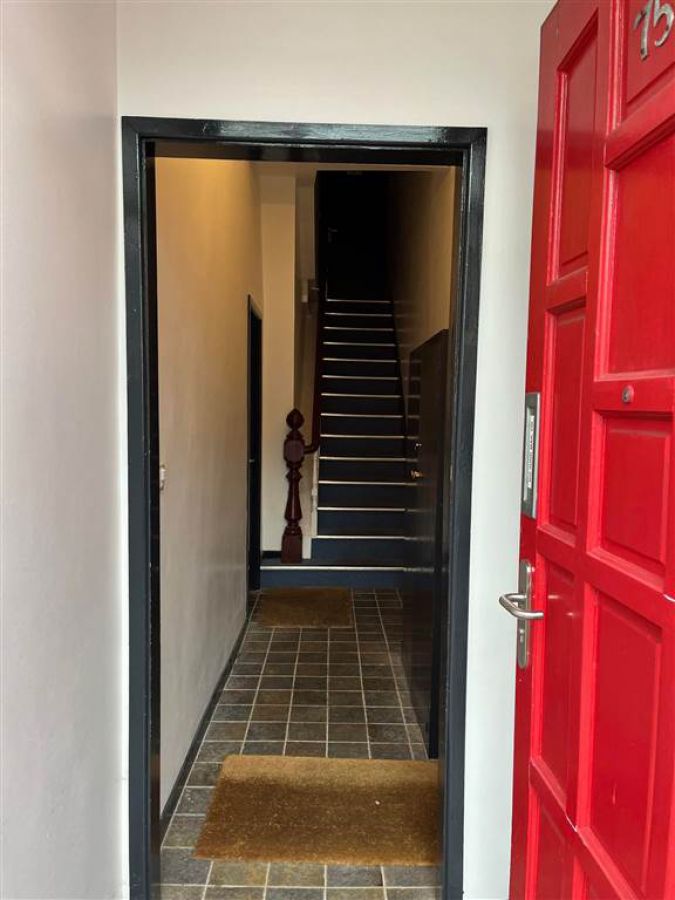 75 Wellesley Avenue, Flat 1