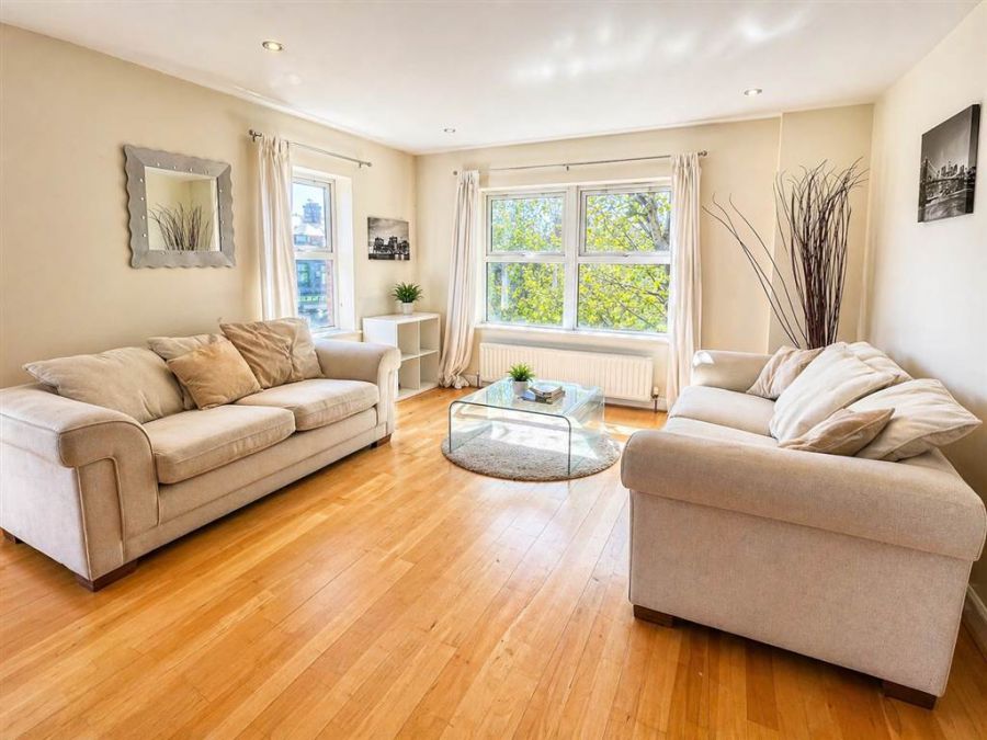 Anna Hill, 2 Annadale Avenue