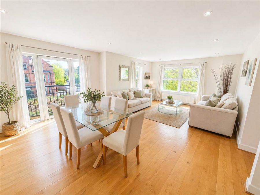 Anna Hill, 2 Annadale Avenue