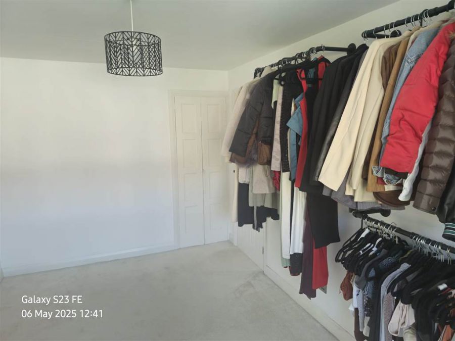 38 Elm Corner