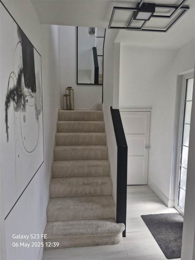 38 Elm Corner