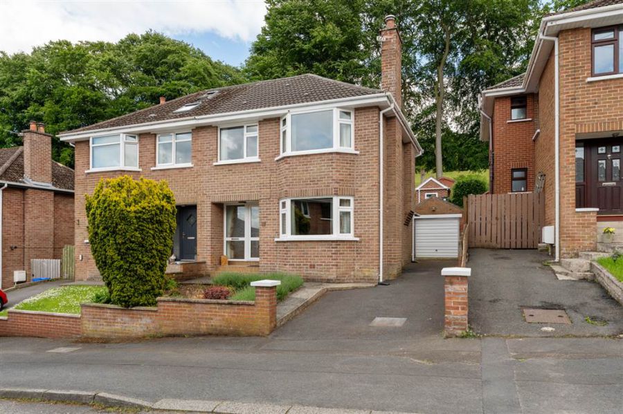 40 Beechgrove Avenue