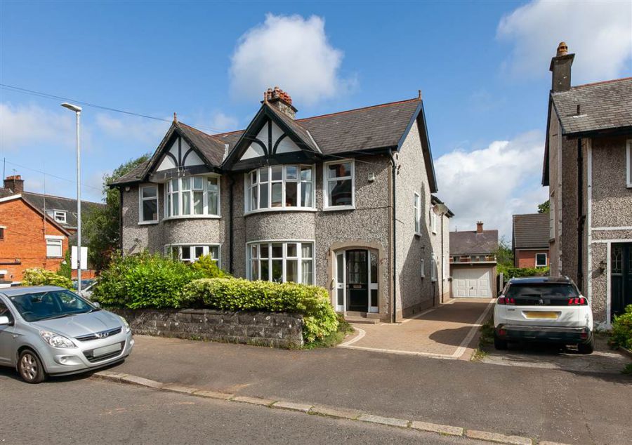 4 Galwally Park, ormeau, belfast, BT8 6AH