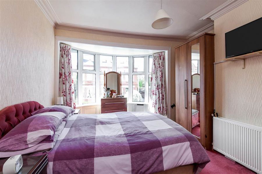 4 Galwally Park