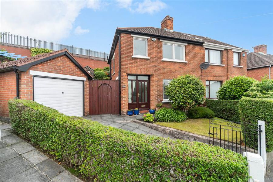 139 Knockbreda Park