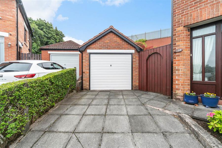 139 Knockbreda Park