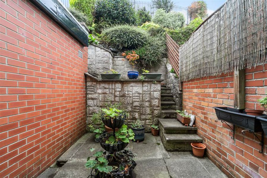 139 Knockbreda Park