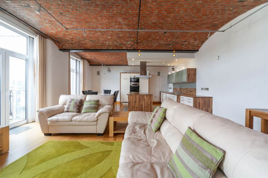 12 The Flax House