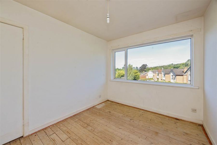 4 Beechgrove Avenue