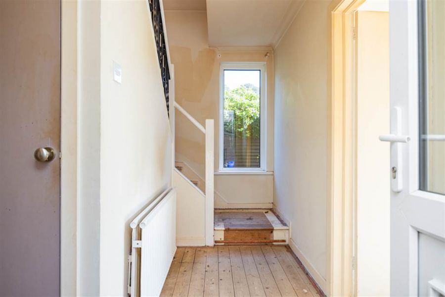 4 Beechgrove Avenue