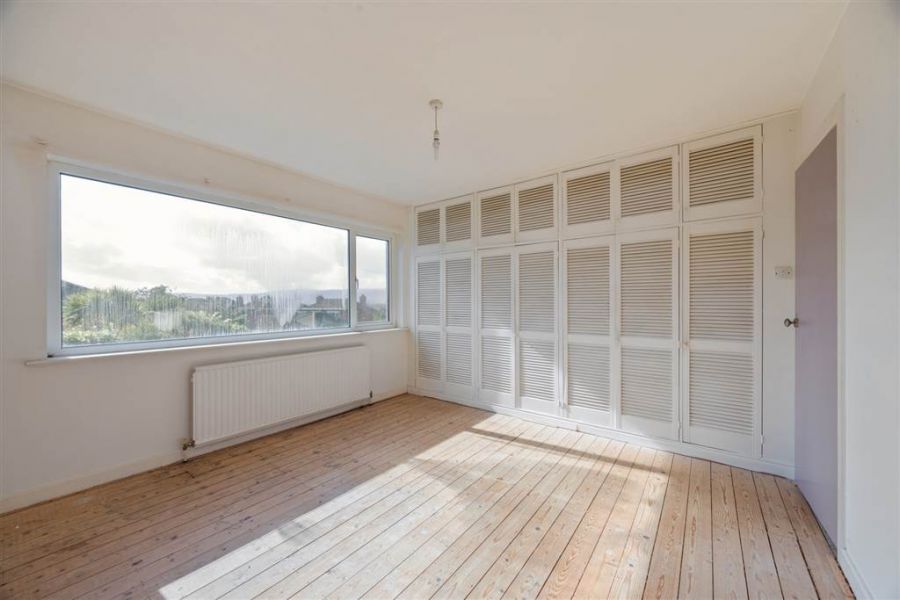 4 Beechgrove Avenue