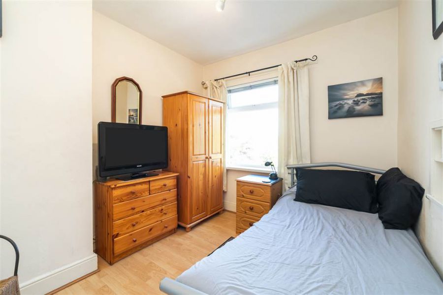 66 Galwally Park