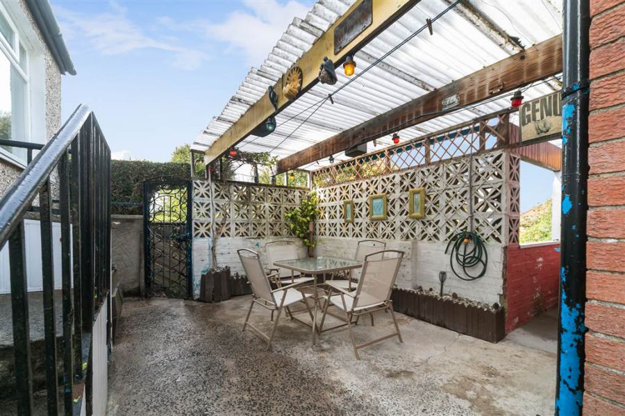 66 Galwally Park
